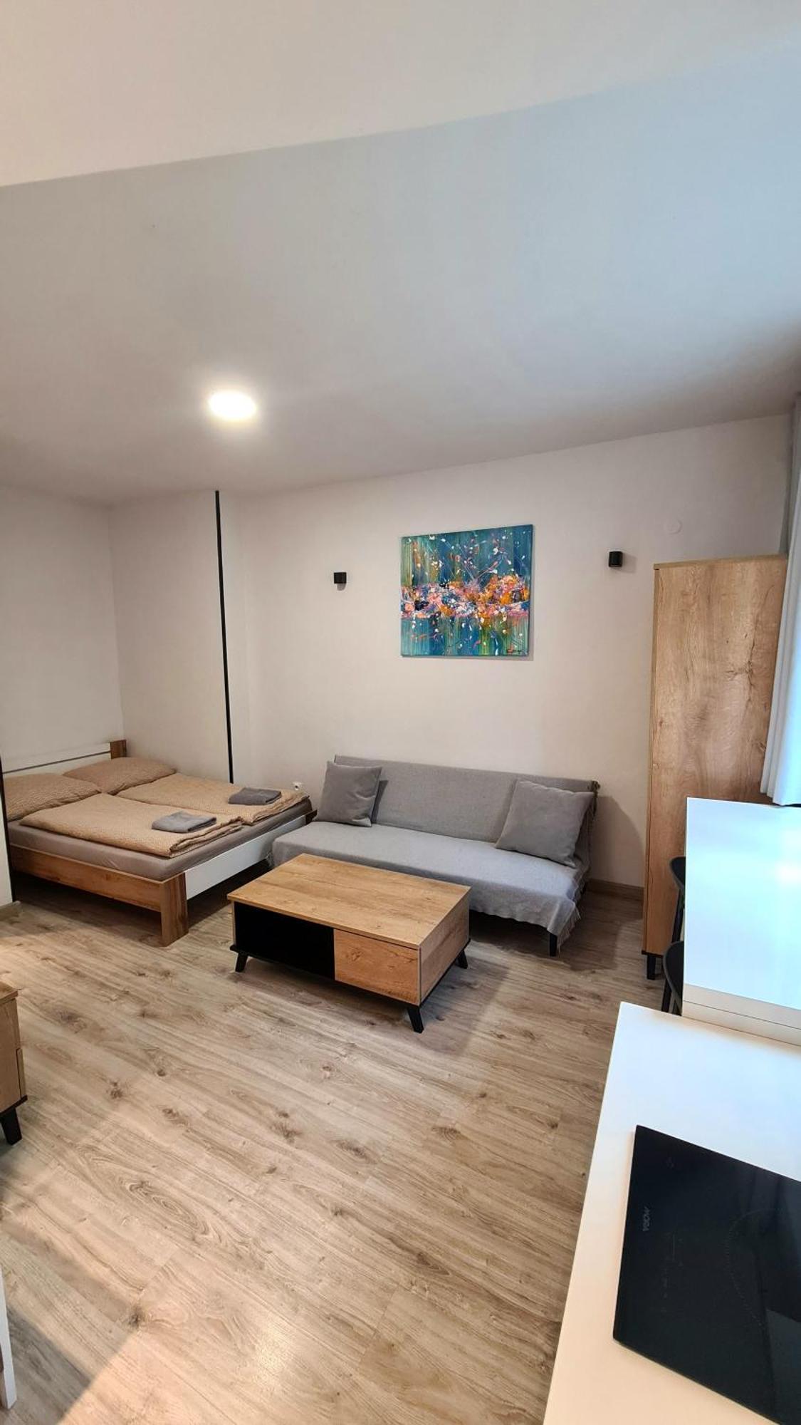 Apartman Bb-Centrum2 반스카비스트리카 외부 사진